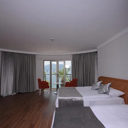 Marbella Hotel 3*
